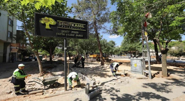Şehitkamilde parklara yaz bakımı