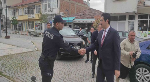 Selendide bayramlaşma töreni düzenlendi