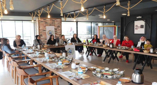 Siirt TSOdan 8 Mayıs Anneler Gününde anneleri unutmadı