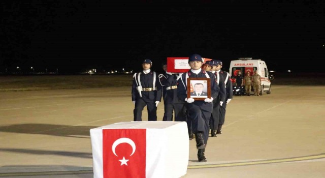 Siirtte şehit asker için tören düzenlendi