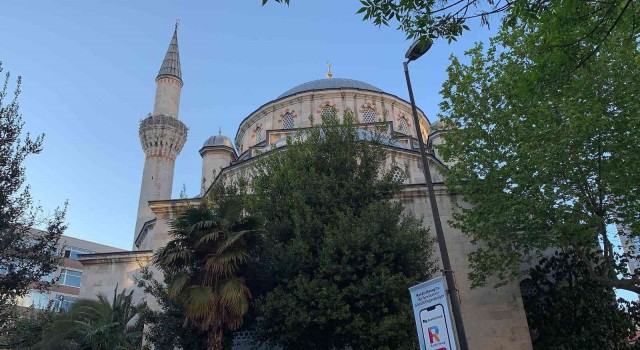 Şişli Camiinin kubbesinde ilginç intihar girişimi