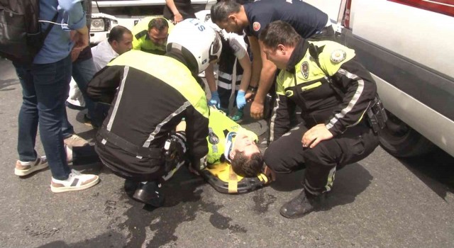 Şişlide dur ihtarına uymayan şüpheli, araçla polise çarpıp kaçtı