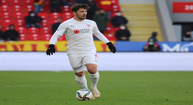Sivasspor, takımdan ayrılan Ahmet Oğuza teşekkür etti