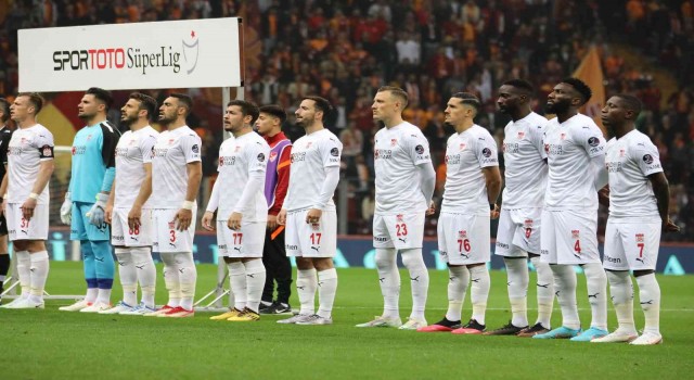 Sivassporda Kasımpaşa maçı öncesi 2 eksik bulunuyor