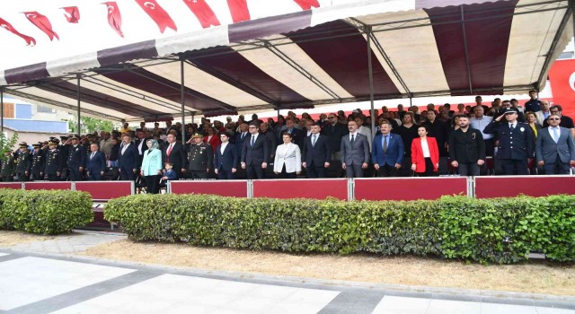 Sökede 19 Mayıs Coşkuyla Kutlandı