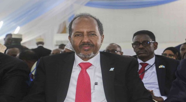 Somalinin eski Cumhurbaşkanı Hasan Şeyh Mahmud 214 oyla yeniden cumhurbaşkanı seçildi