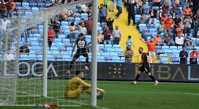 Spor Toto 1. Lig: Adanaspor AŞ: 1 - Boluspor: 1 (İlk yarı)