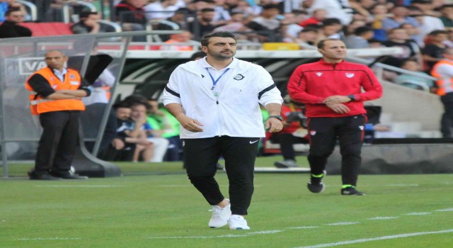 Spor Toto Süper Lig: Altay: 0 - Giresunspor: 1 (İlk yarı)
