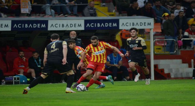 Spor Toto Süper Lig: Kayserispor: 3 - Yeni Malatyaspor: 0 (Maç Sonucu)