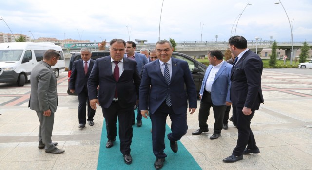 Tacikistan Heyetinden KAYSOya ziyaret