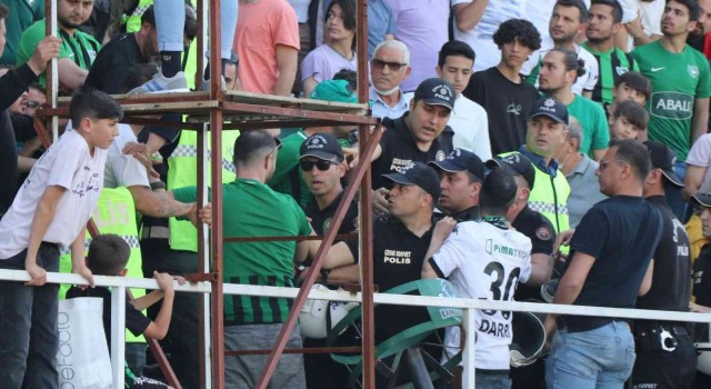 Taraftarlardan hakeme büyük tepki