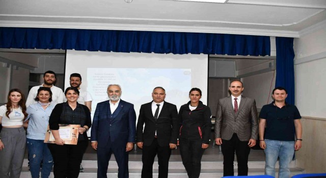 Tarihini yeniden yazıldığı arkeolojik kazıların konferansı gerçekleştirildi