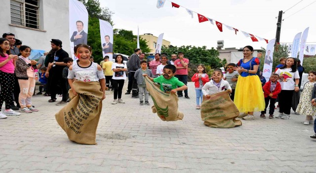 Tarsusun köylerinde çocuklar 3 gün bayram coşkusu yaşadı