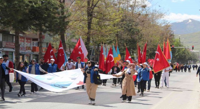 Tatvanda 19 Mayıs Atatürkü Anma, Gençlik ve Spor Bayramı kutlaması