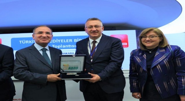 TBBden Adapazarında ödül geldi
