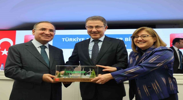 TBBden Eyüpsultana iki ödül