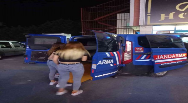 Tekirdağda fuhuş operasyonu: 4 gözaltı, 2 otele 27 bin lira ceza