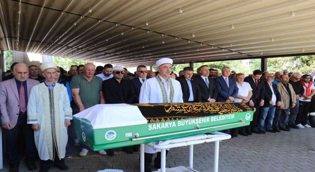 Teknik adam Bülent Uygunun babası son yolculuğuna uğurlandı
