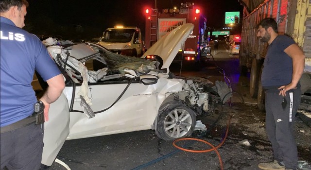 TEM Otoyolunda feci kaza:1 ölü, 1 yaralı