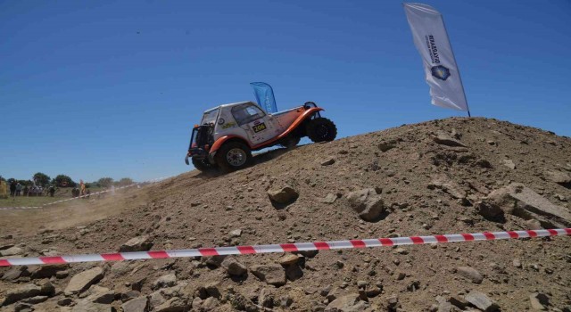 Terörün bittiği Licede off-road rüzgarı esti