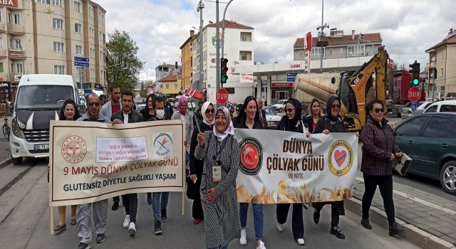 Tomarzada Çölyak için farkındalık yürüyüşü düzenlendi