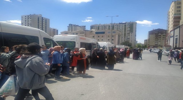 Tomarzalı öğrencilere sinema morali