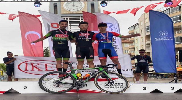 Torkulu pedallar Karamanda madalyaları topladı