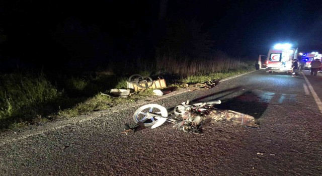 Transit ile motosiklet çarpıştı: 2 yaralı