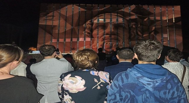 Troya Müzesinde muhteşem gösteri