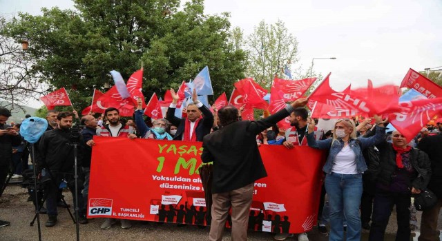 Tuncelide 1 Mayıs coşkuyla kutlandı