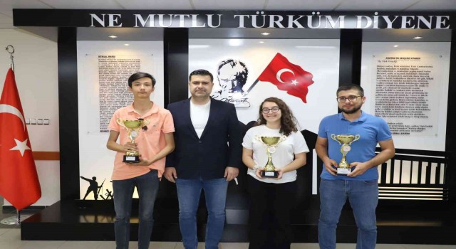 Turgutlu Belediyesporda kupa sevinci