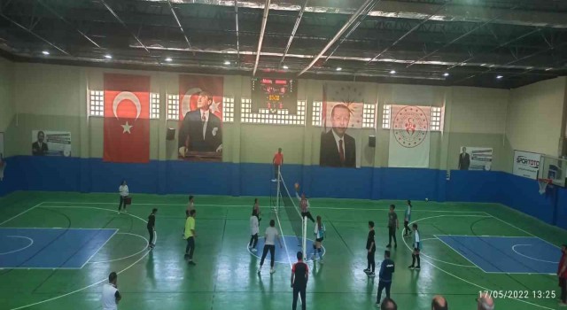 Türkelide liseler arası voleybol turnuvası