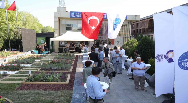 Türkiyede bir ilk olan Tarım 4.0 merkezi Eyüpsultanda açıldı