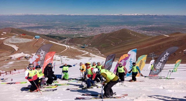 Türkiyenin en baba yarışması Palandökende yapıldı