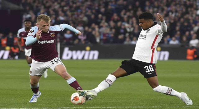 UEFA Avrupa Liginde finalistler belli oluyor