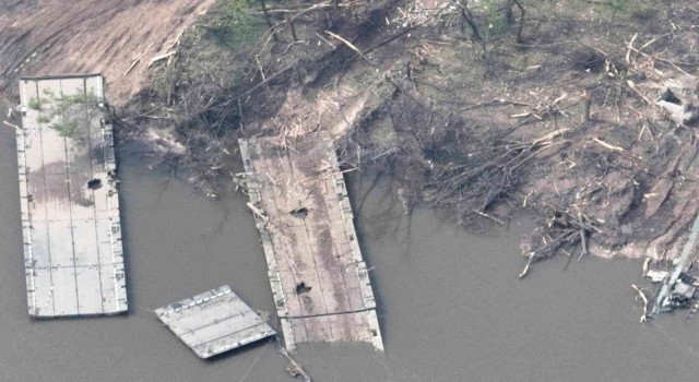 Ukrayna, Donets nehrini geçmeye çalışan Rus askerlerini pusuya düşürdü