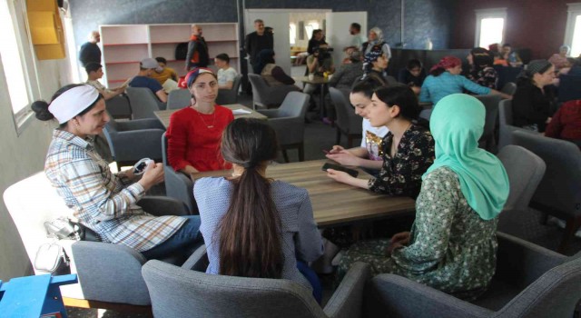 Ukraynadan tahliye eden Ahıska Türkleri: Türkiye ve bayrağımız için canımızı vermeye hazırız