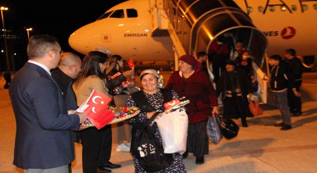 Ukraynadan tahliye edilen Ahıska Türklerinin üçüncü kafilesi de Elazığa geldi