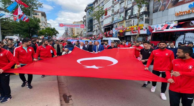 Ümraniye Belediyesinden Gençlik ve Spor Yürüyüşü