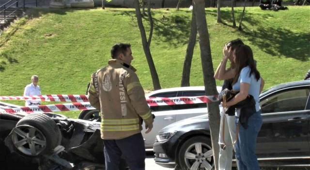 Ümraniyede kasis kazası: Araç takla atarak savruldu