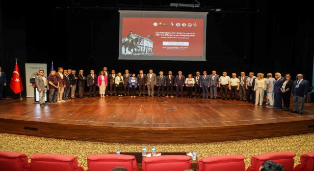 Uşakın Düşman İşgalinden Kurtuluşunun 100. Yılı Uluslararası Sempozyumu başladı