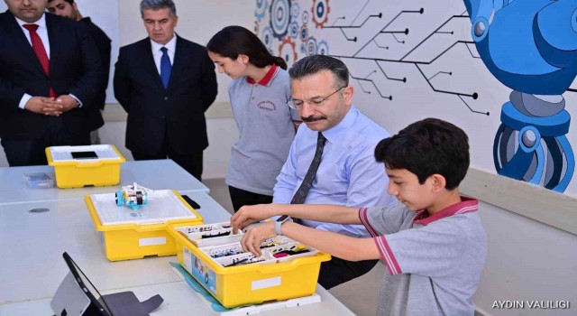 Vali Aksoy, Buharkentli muhtarlar ile bir araya geldi