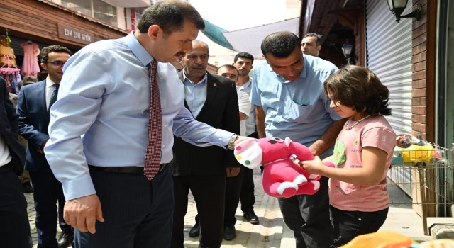 Vali Ayhan ilk ilçe ziyaretini Suruça yaptı