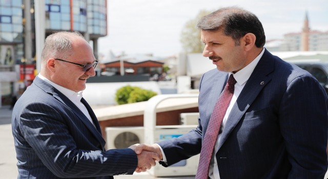 Vali Ayhandan başkan Bilgine veda ziyareti