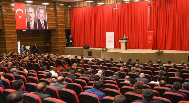 Vali Balcı eğitim camiasıyla bir araya geldi