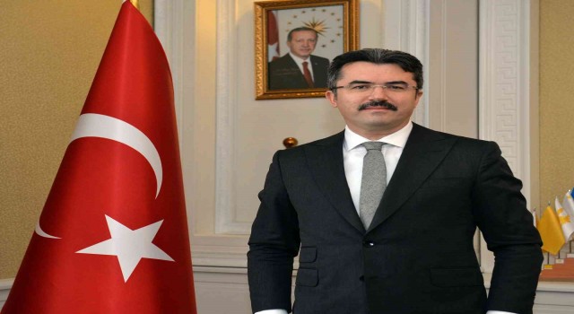 Vali Memiş: Demokratik hayatın temel unsuru Dünya Basın Özgürlüğü Günü kutlu olsun