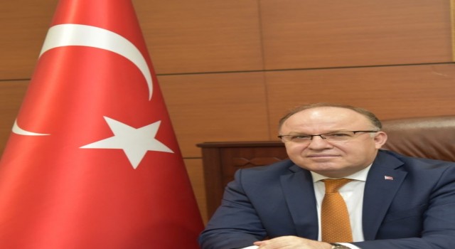 Vali Tutulmaz Anneler Gününü kutladı