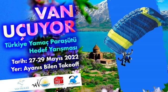 Van Gölü kıyılarında yamaç paraşüt yarışması