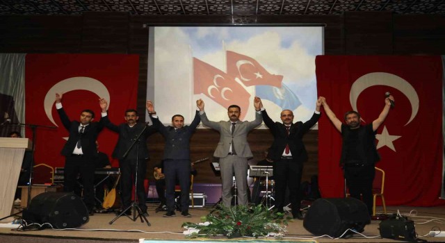 Van Ülkü Ocaklarından Osman Öztunç ve Atilla Yılmaz konseri