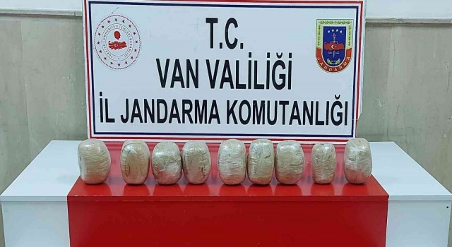 Vanda 10 kilo uyuşturucu ele geçirildi